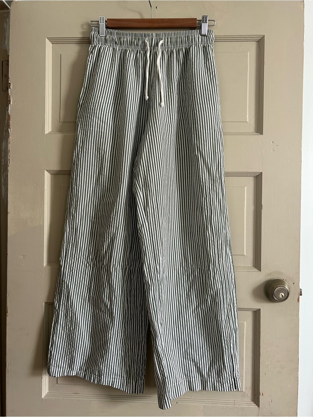 Donni The Pop Cotton Wide Leg Pants | Small | Rosemary Green Stripe - Picture 2 of 8